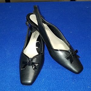 Easy Street Dress Shoes